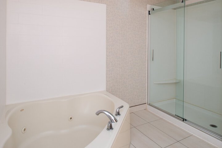 Room 45 of 80