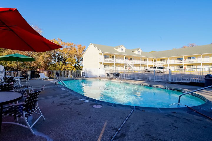 Pool 7 of 111