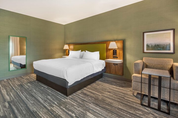 Hampton Inn & Suites Coeur d Alene