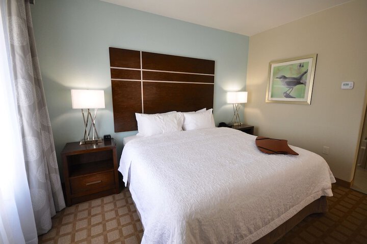 Room 10 of 50