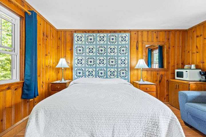 Room 35 of 80