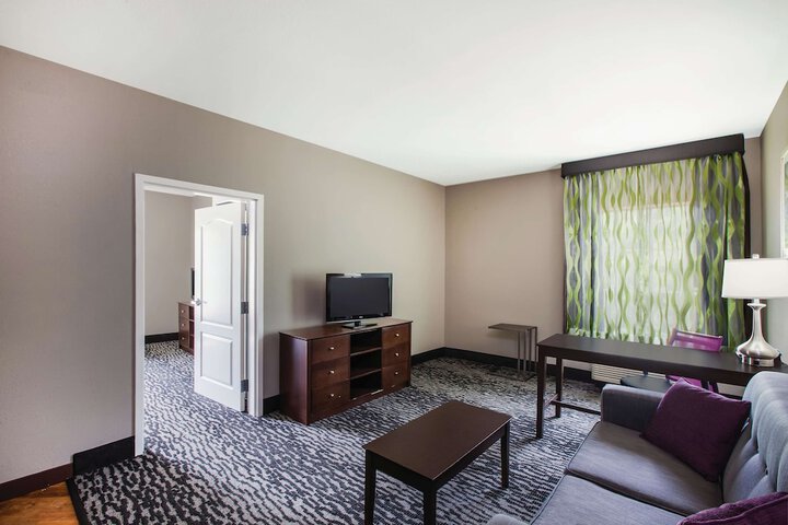 Room 18 of 31
