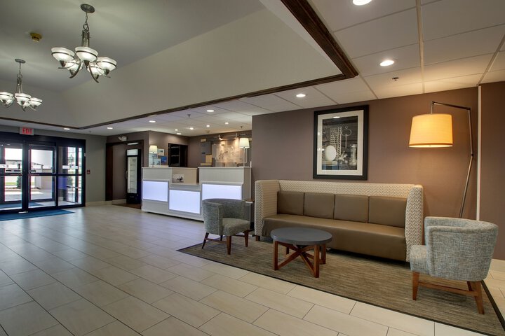Hotel 7 of 50