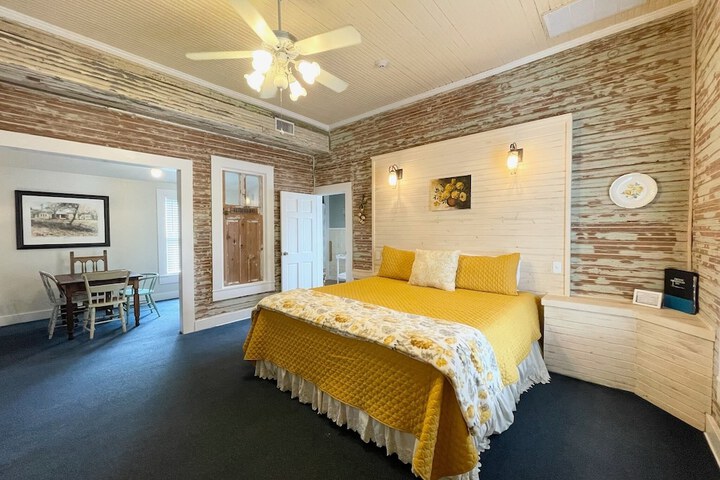 Room 91 of 150