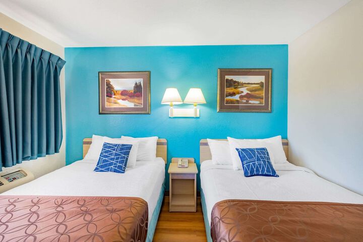 Room 42 of 52