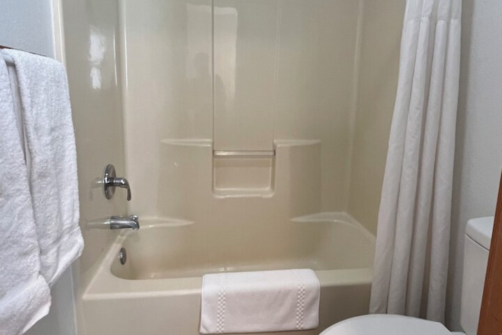 Room 42 of 63