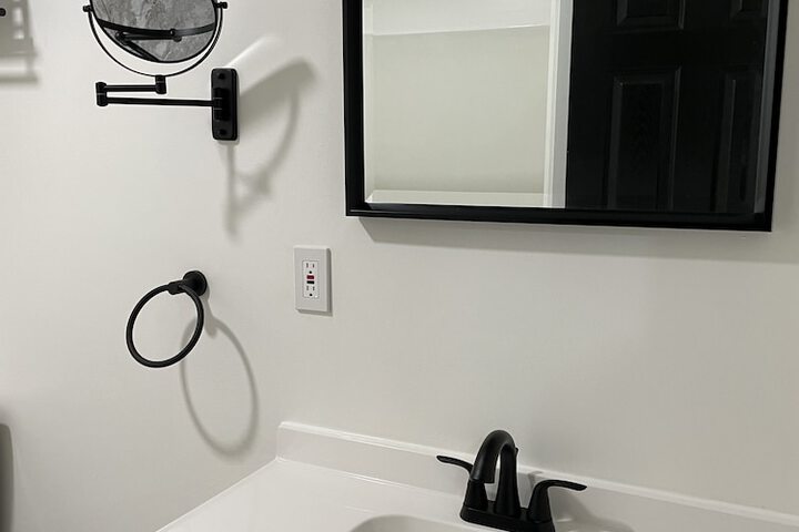 Room 87 of 103