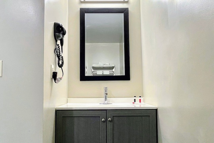 Room 7 of 29