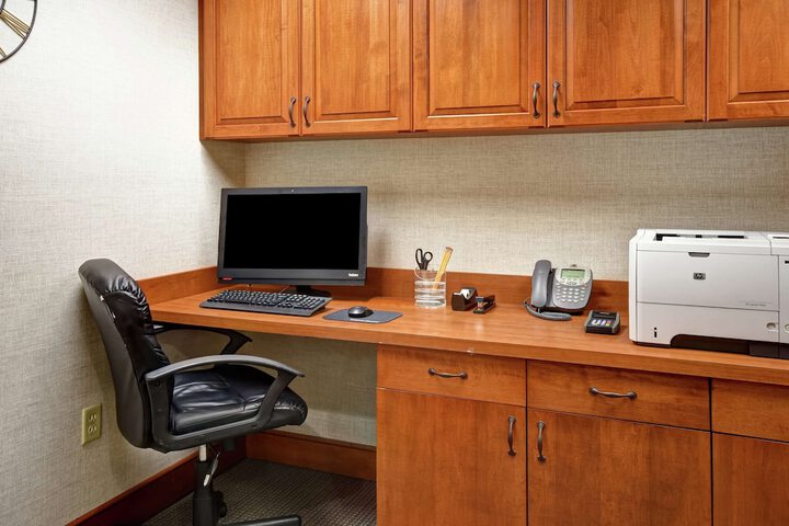 Business Center 45 of 45