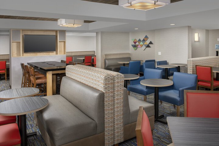 Holiday Inn Express Boston - Saugus by IHG