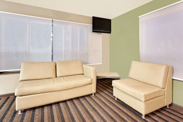 Hotel Interior 4 of 15