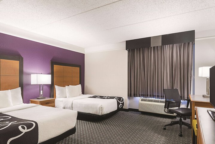 Room 35 of 41