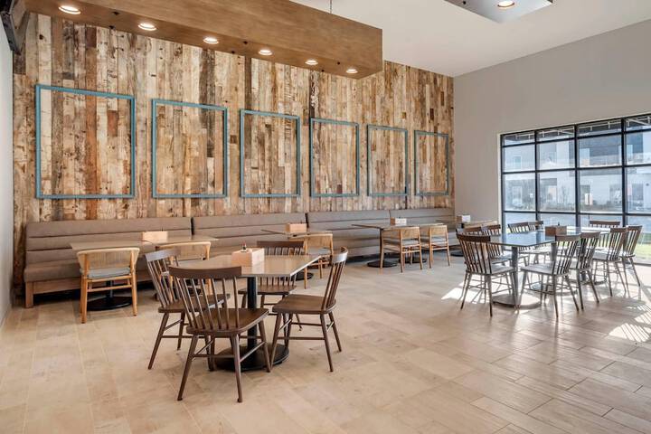 Lyric Hotel West End Trademark Collection by Wyndham