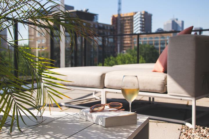 Sundeck 89 of 91