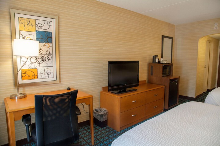 Room 11 of 21