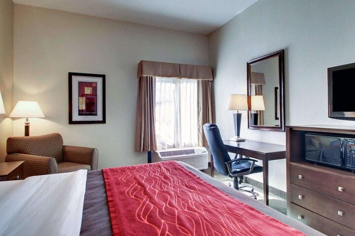 Room 18 of 33