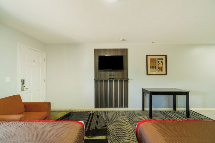 Room 50 of 70