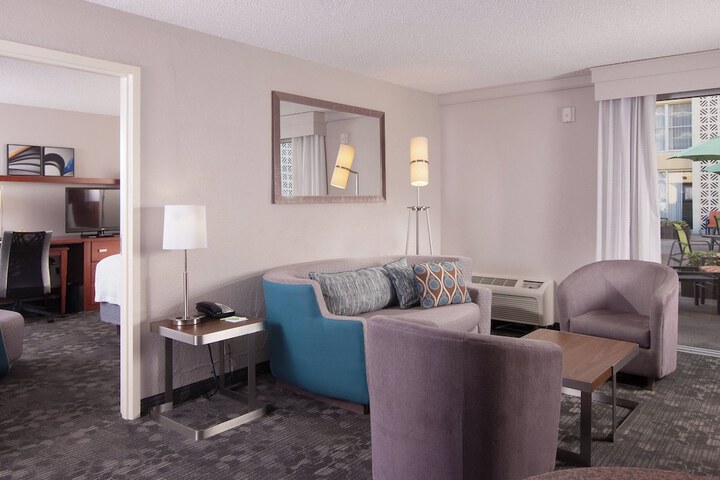 Courtyard Miami in Coral Gables by Marriott