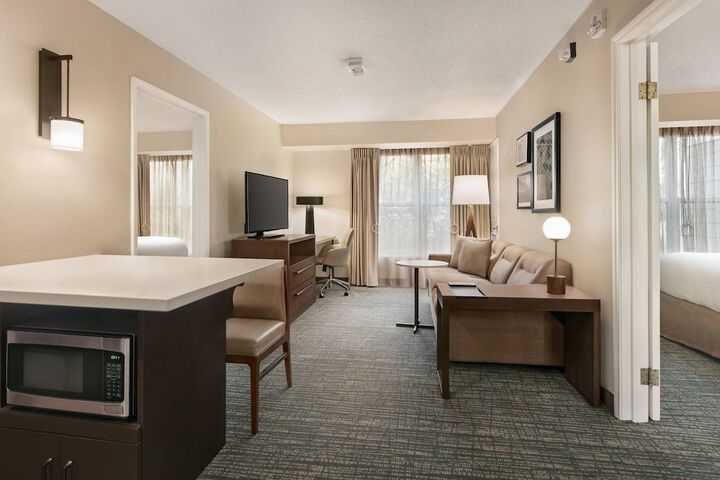 Room 20 of 27