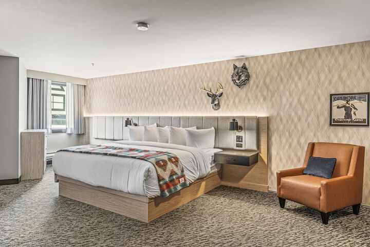 Room 35 of 74