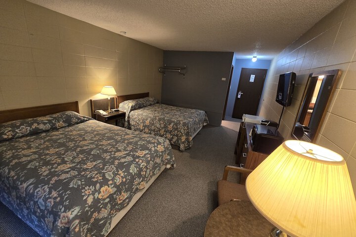 Room 29 of 54