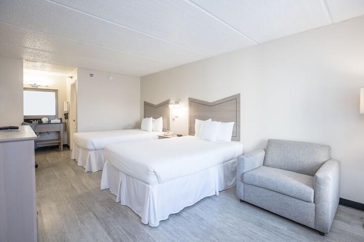 Room 34 of 72