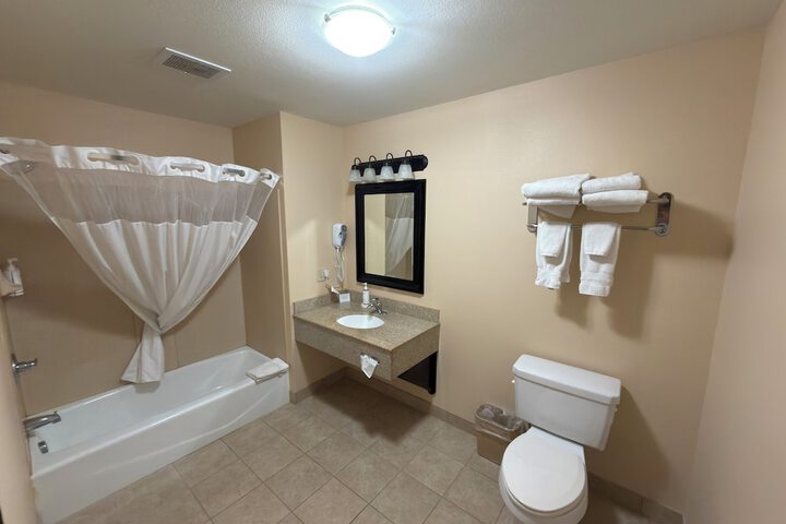 Americas Best Value Inn St. Robert