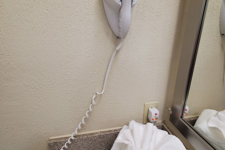 Room 20 of 40