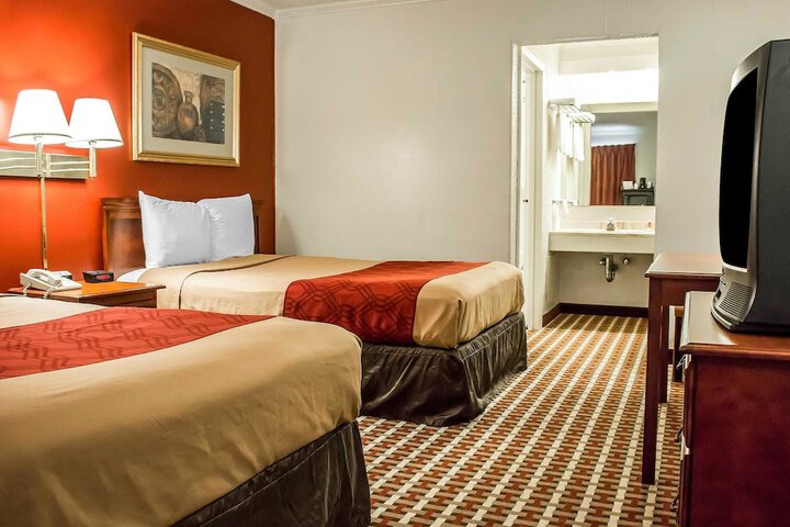 Room 20 of 36