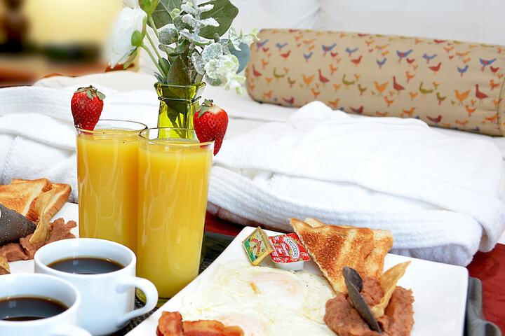 Breakfast/Coffee Service 57 of 75
