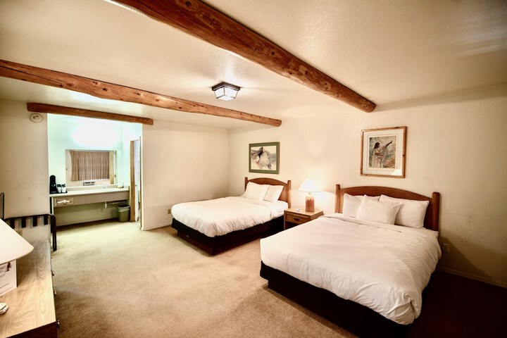 Room 6 of 31