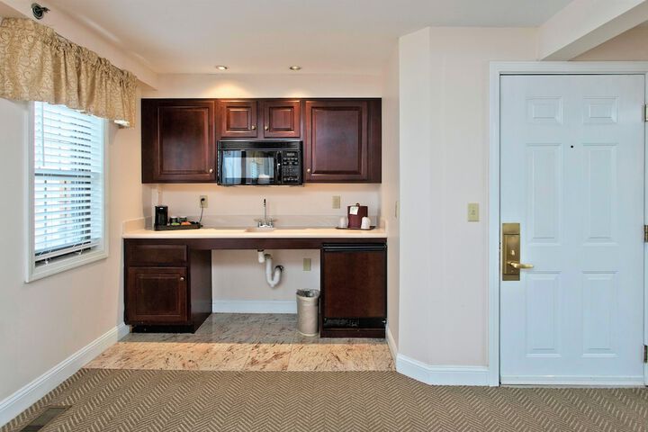 Room 8 of 47