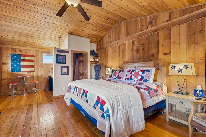 Room 16 of 63
