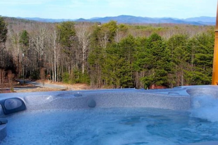 THREE PINES VIEW