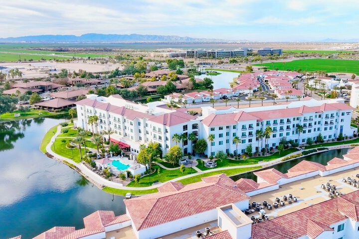 Hotel 5 of 55