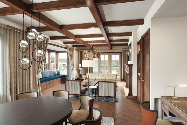 The Inn at Meadowbrook