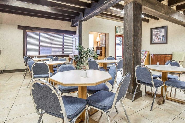 Rodeway Inn Baker City