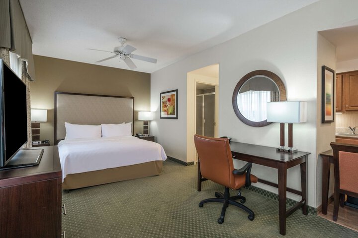 Room 34 of 53