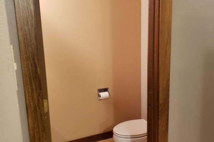 Room 37 of 75