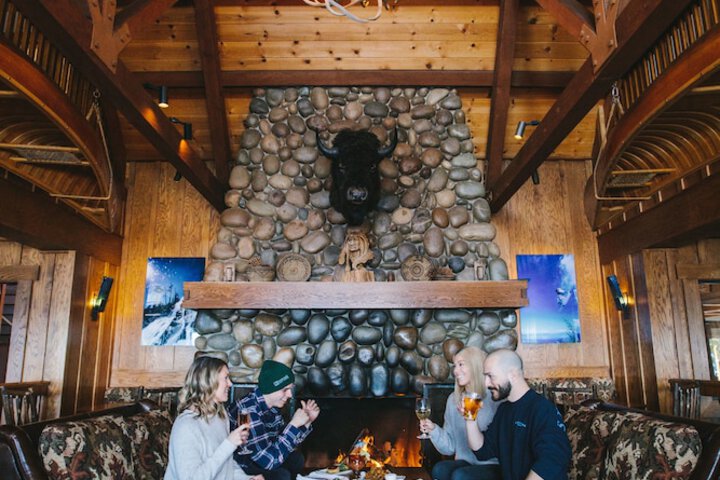 Sunnyside Restaurant & Lodge