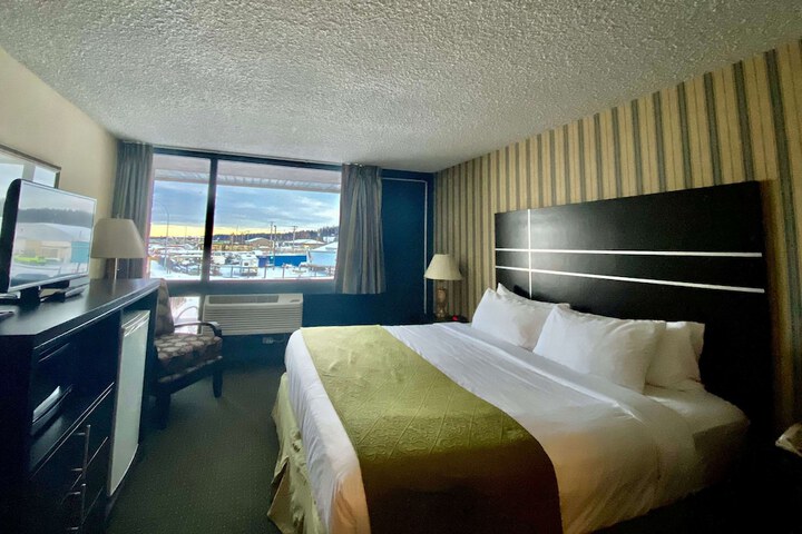 Room 26 of 55