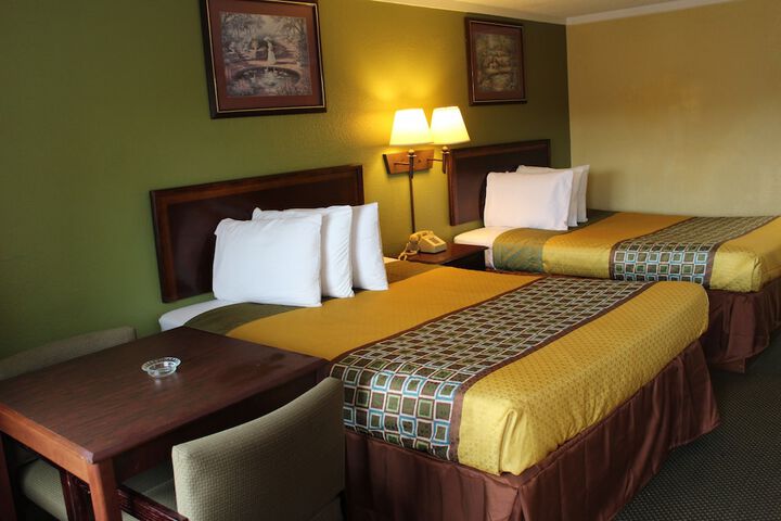 Americas Best Value Inn Conyer