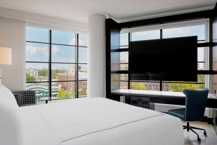 Room 20 of 53