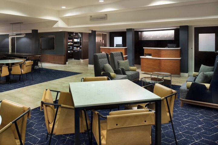 Courtyard by Marriott Winston-Salem University