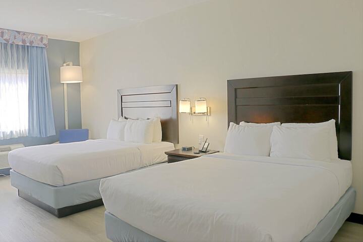 Quality Inn & Suites Roswell North