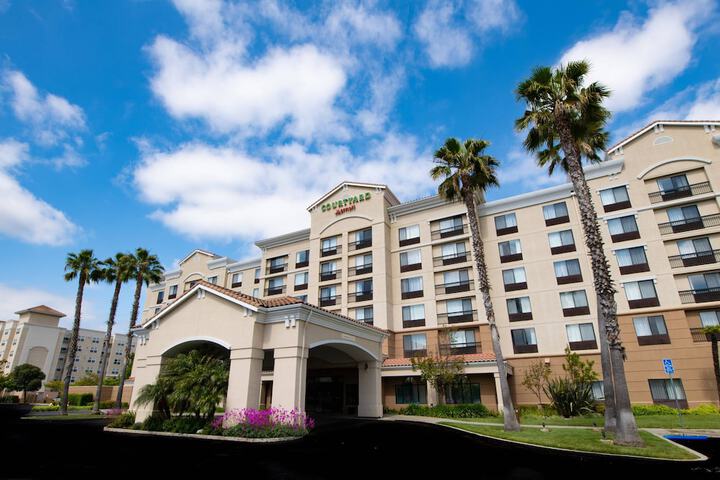 Hotel 3 of 60