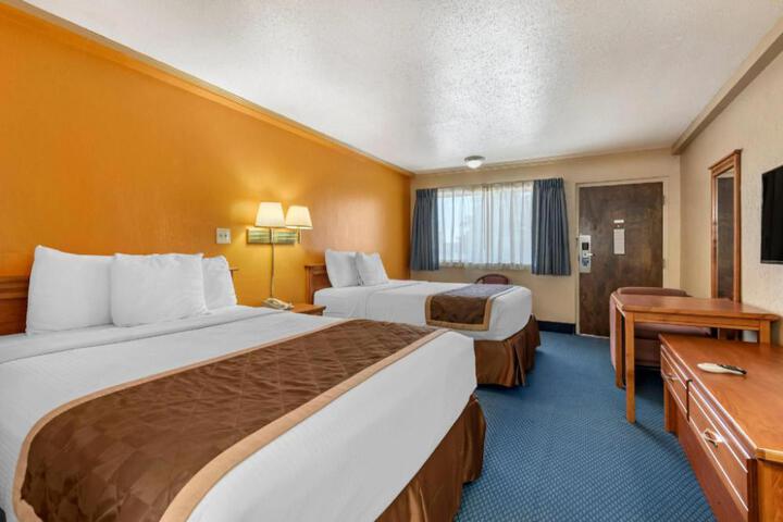 Rodeway Inn
