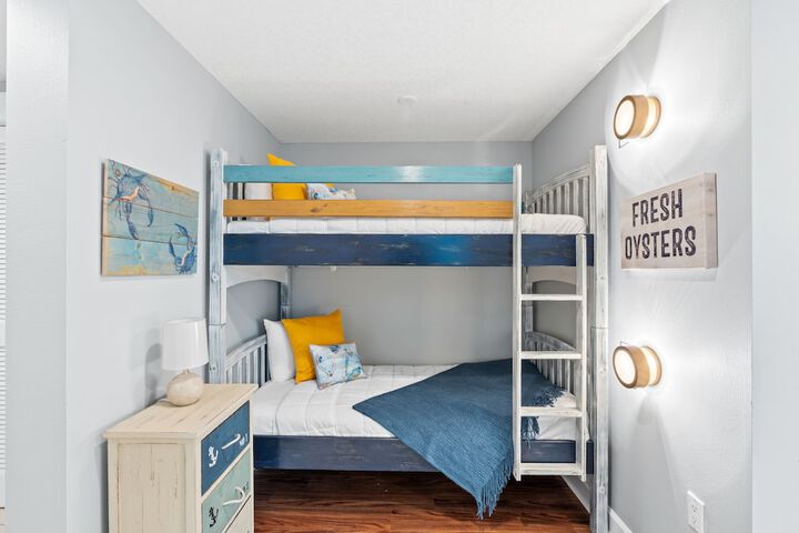 Room 193 of 308
