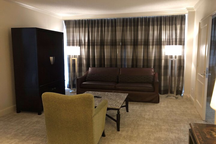 Room 20 of 62