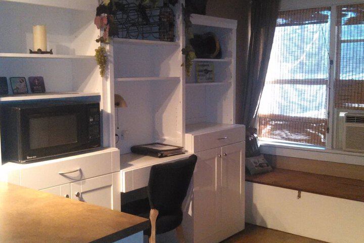Room 44 of 90